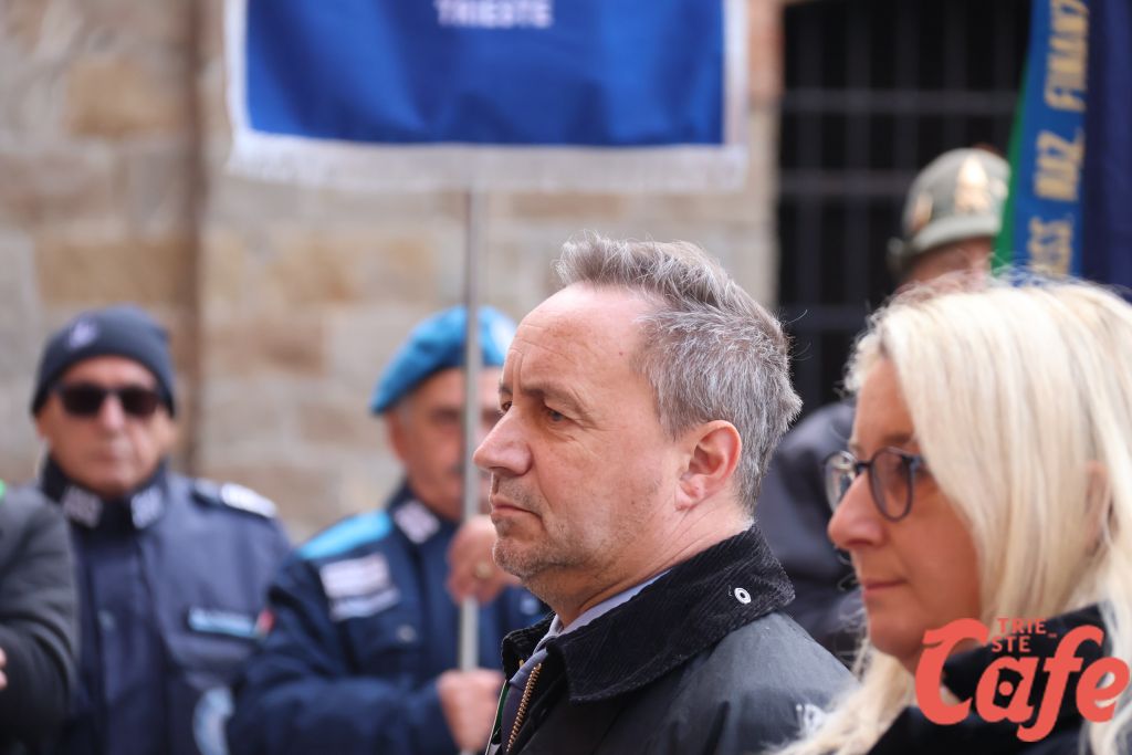 Duino Aurisina accelera su strade, spiagge e servizi: oltre 2 milioni per le asfaltature